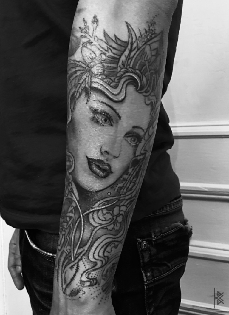 ELEMENTAL GODDESS (EARTH)